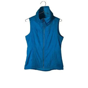 Columbia woman’s vest size small in excellent condition blue fleece lining